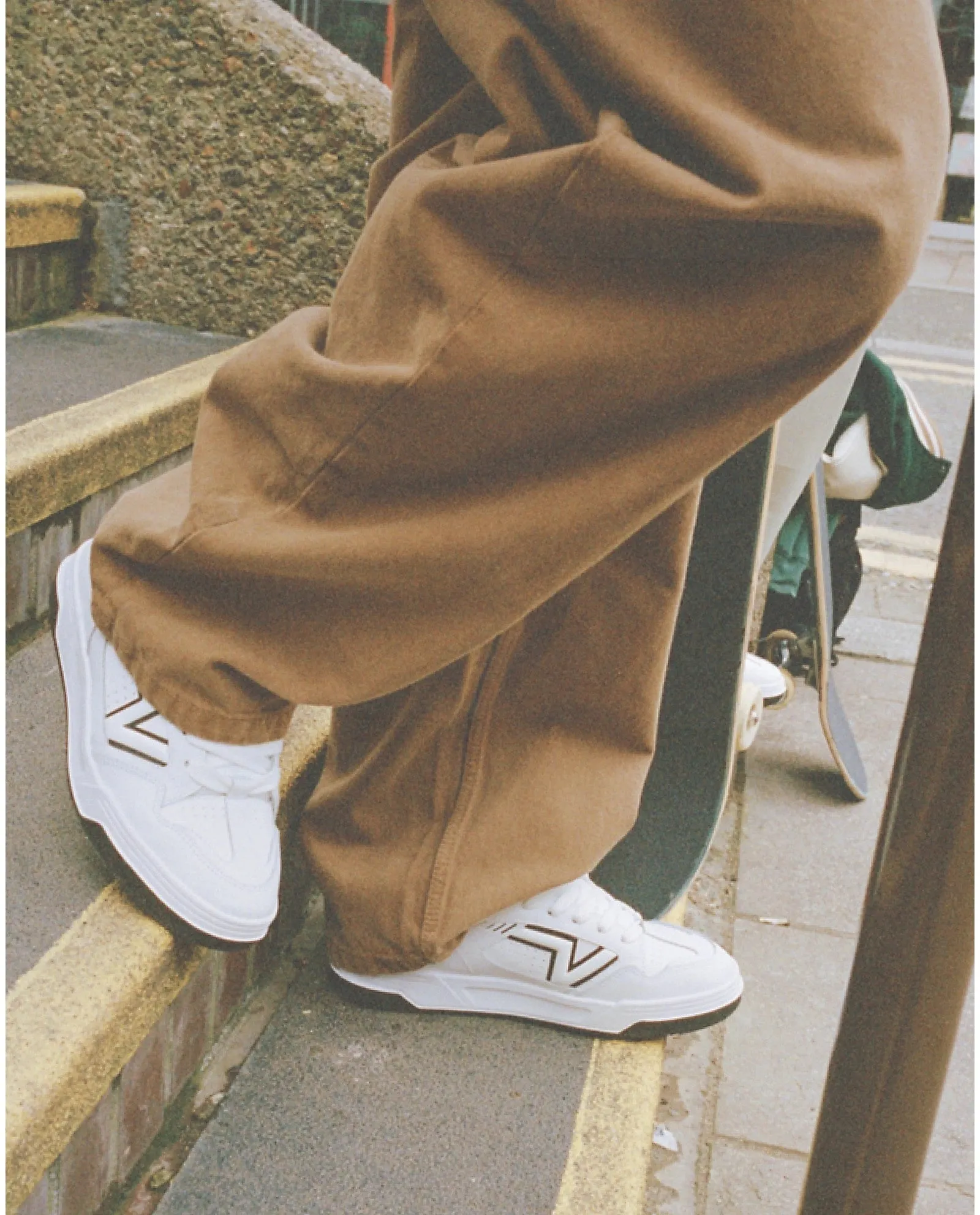 Check-5 Baggy Denim Pants - Sepia