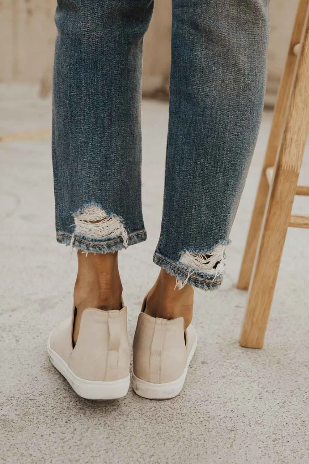 Dark Wash Distressed Mom Jeans
