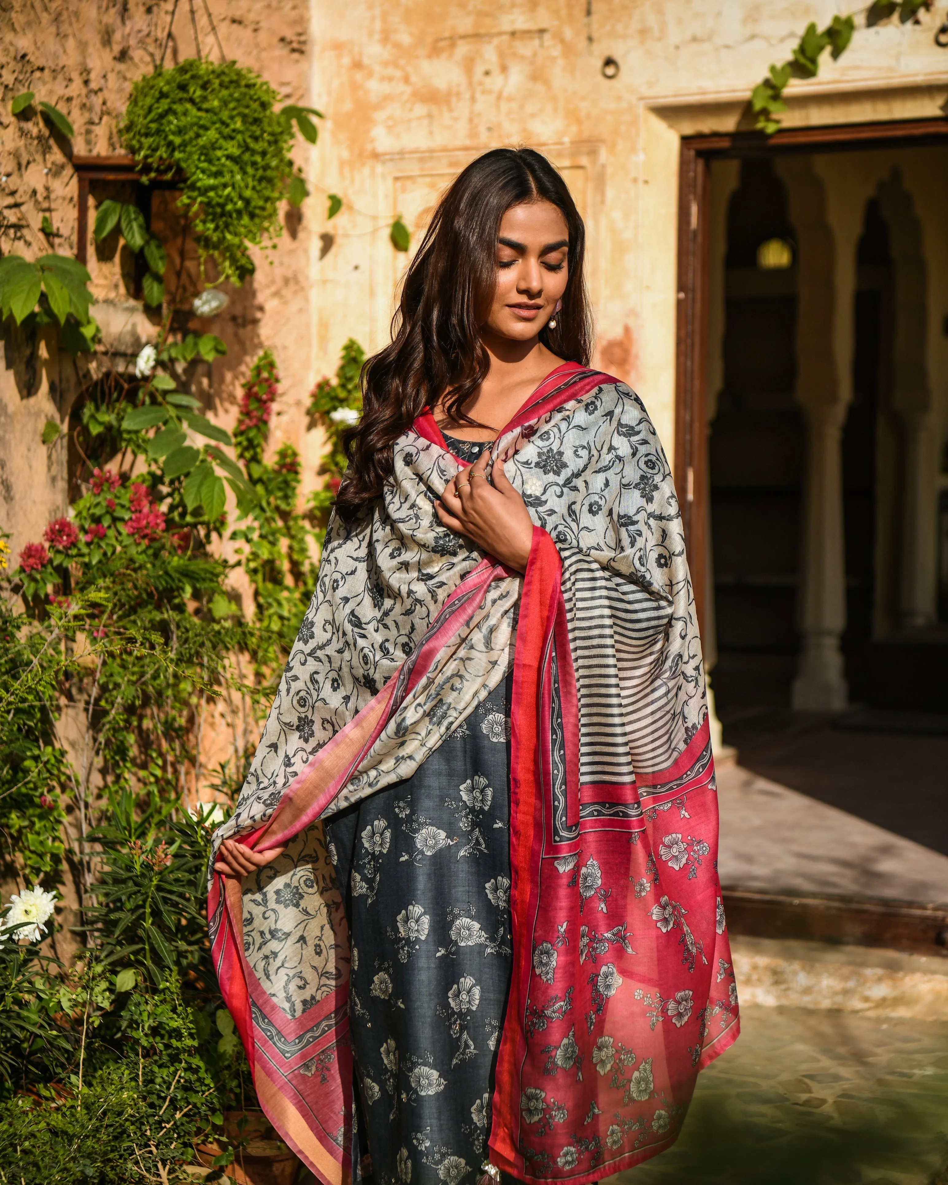 GREY GOTA PATTI KURTA SET