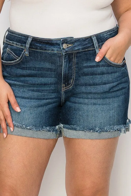 Hadley Mid Rise Stretch Fray Cuff Short