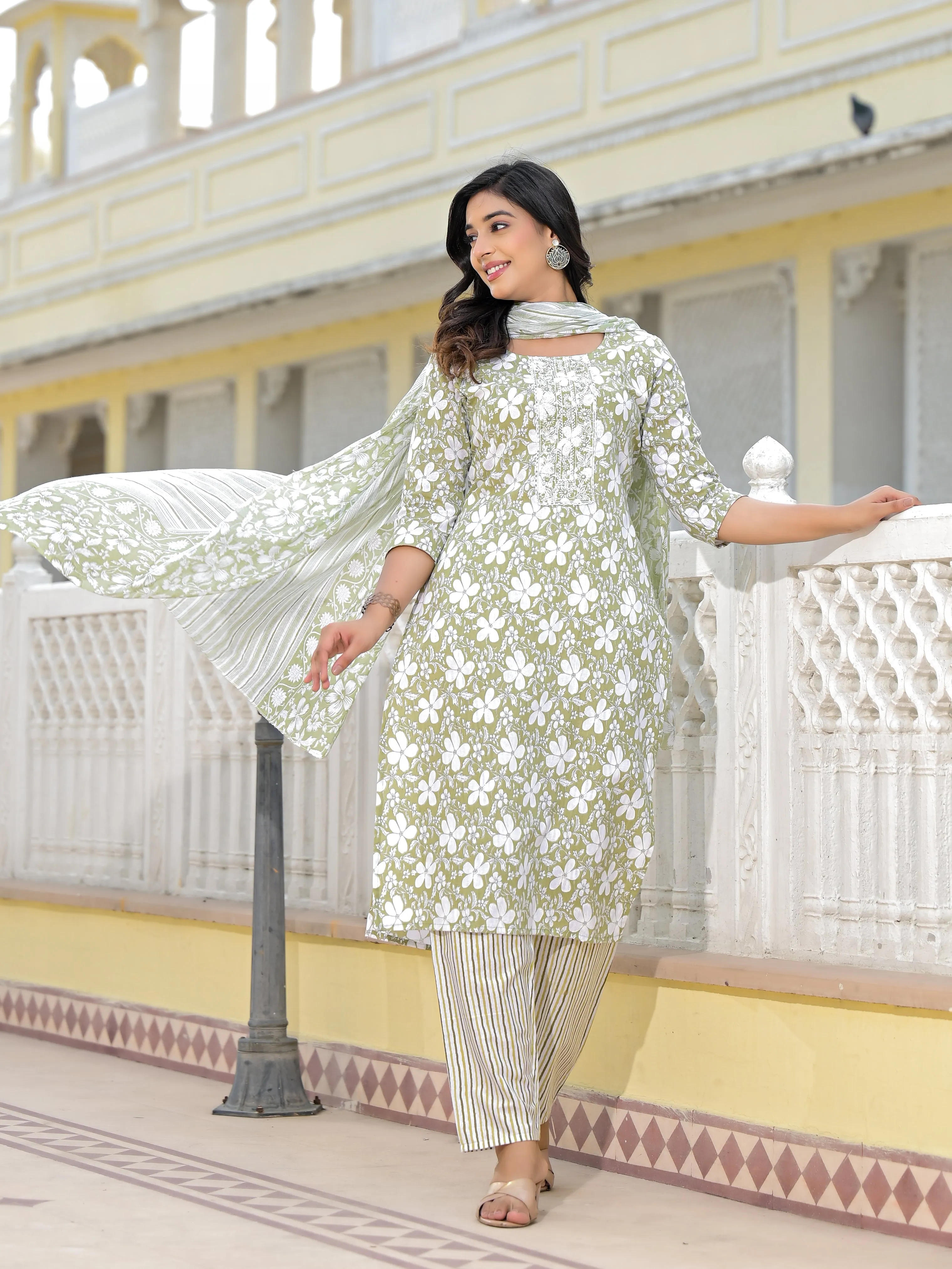 Jashvi Green Floral Printed Cotton Kurta, Pant And Dupatta Set With Thread & Mirror Work