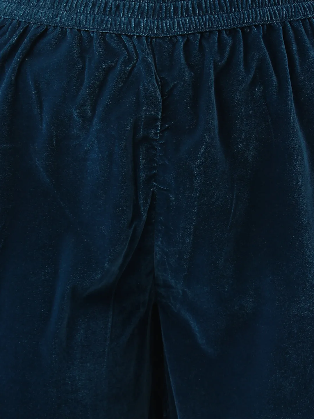 Jashvi Rayol Blue Hand Embroidered Velvet Straight Kurta, trousers with Dupatta Set
