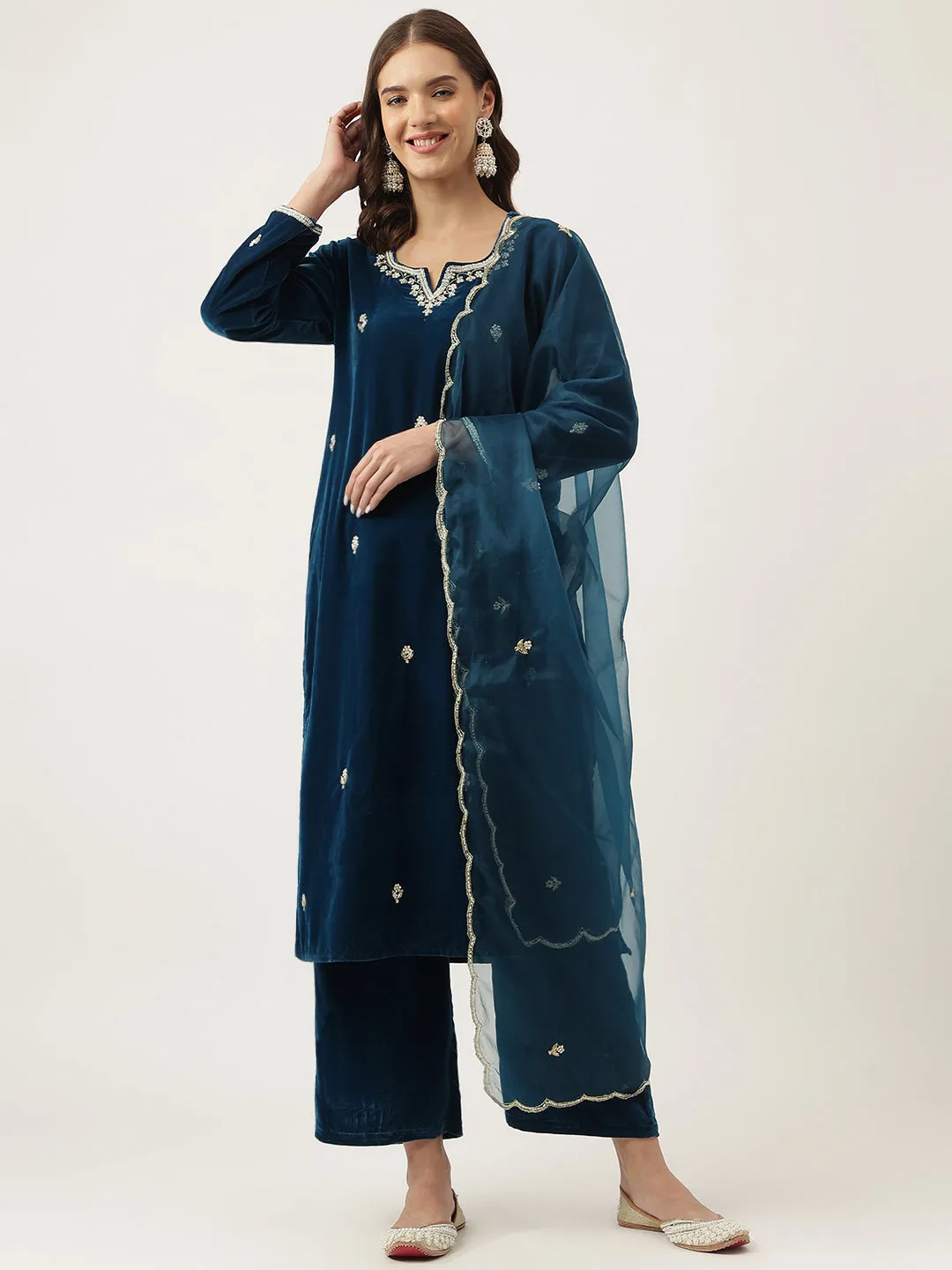 Jashvi Rayol Blue Hand Embroidered Velvet Straight Kurta, trousers with Dupatta Set
